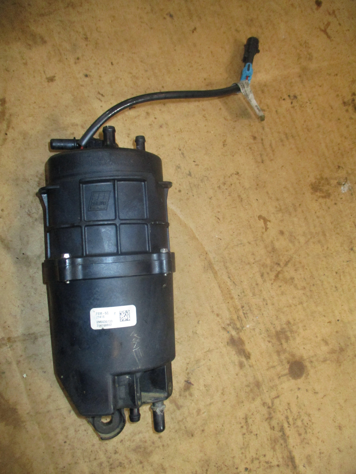 Mercury 115hp 4 stroke outboard VST / fuel vapor separator 8M0030733