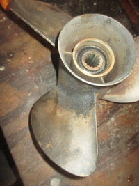 Load image into Gallery viewer, Yamaha 80hp 4 Stroke Outboard Painted Steel Propeller 13 X 17-K-2
