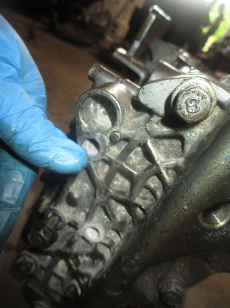 Mariner 30hp outboard crankcase block