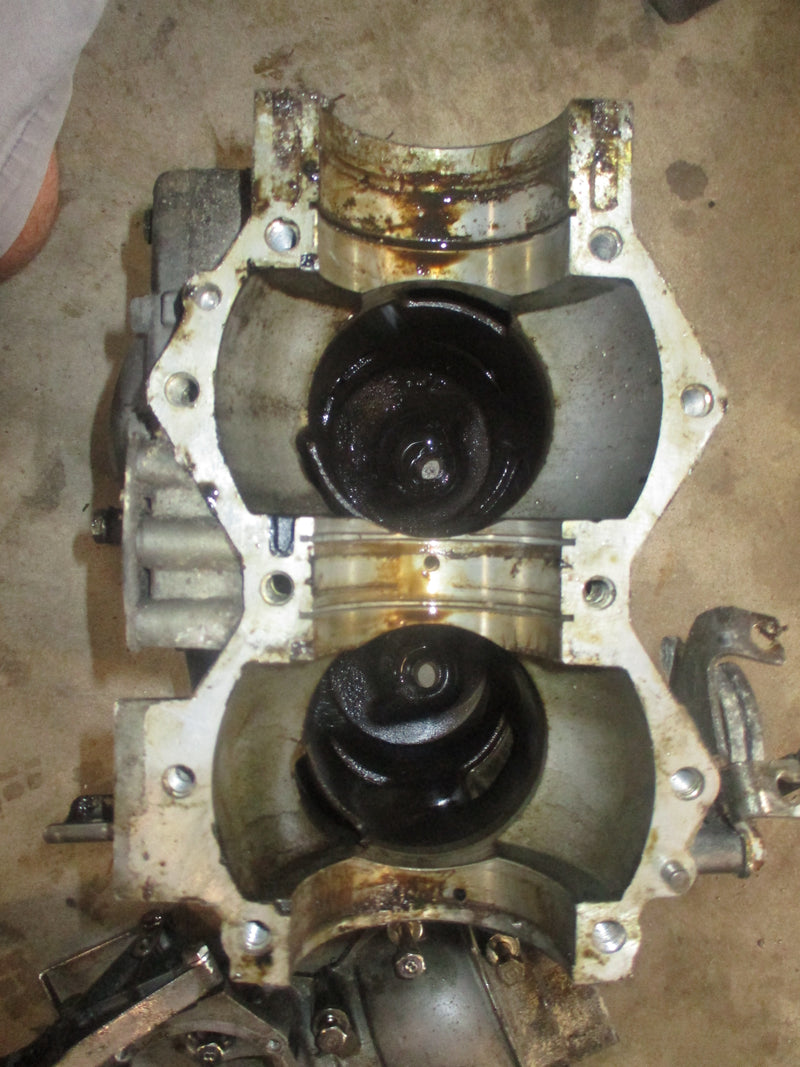 Mariner 30hp outboard crankcase block