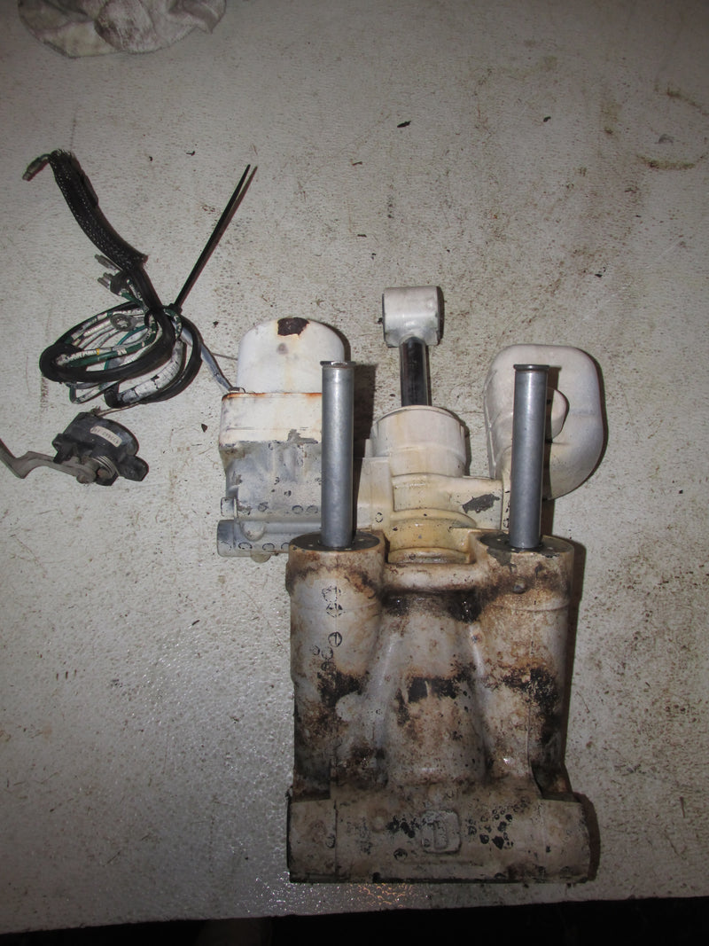 Johnson 60hp 2 Stroke Outboard Tilt trim unit