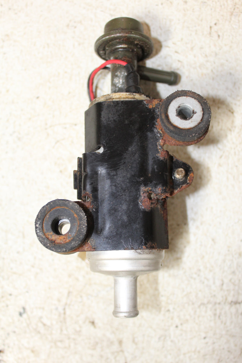Suzuki DT140 140hp Outboard Electric Fuel Pump (15100-94900)