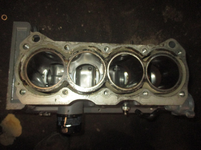 Suzuki DF 70 70hp 4 Stroke Outboard Crankcase Block