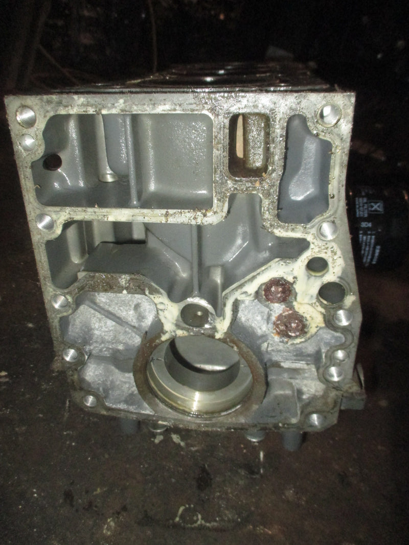 Suzuki DF 70 70hp 4 Stroke Outboard Crankcase Block