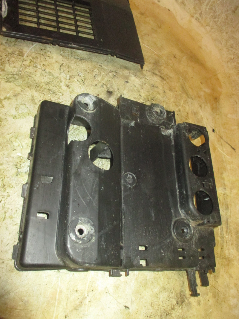 Johnson Suzuki 60hp 4 stroke outboard Electronics Holder (32890-99E11)