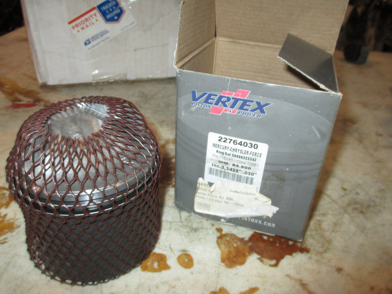 Force / Chrysler 50 -130 hp Vertex Piston Kit .030 oversized 22764030