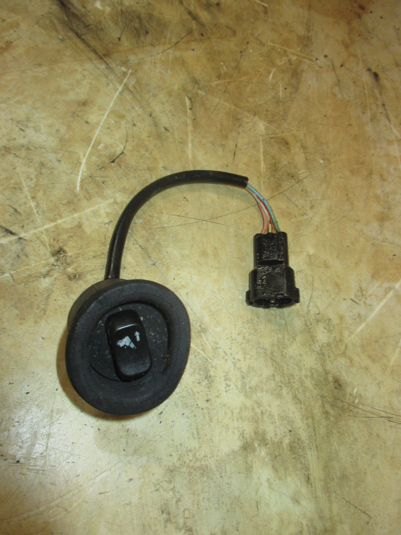 Suzuki DF115 115hp 4 stroke outboard tilt trim switch (37850-99E00)