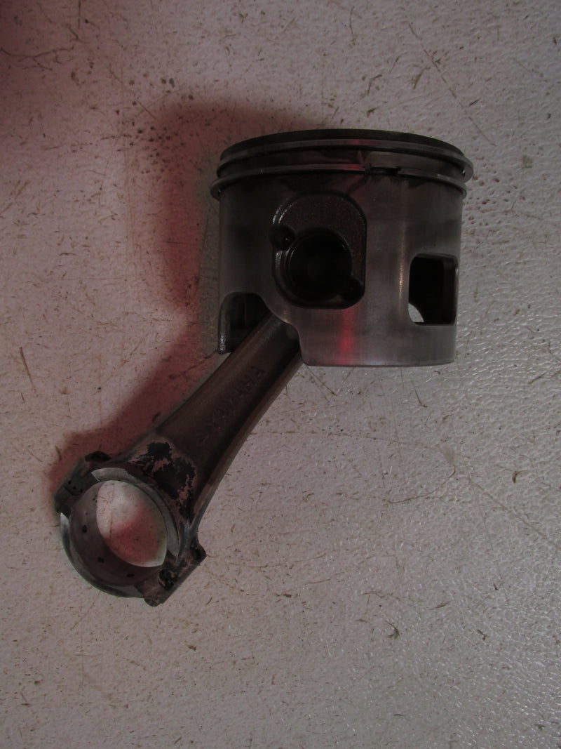 Yamaha 150hp 2 Stroke Outboard Port Piston and Rod (640-02)