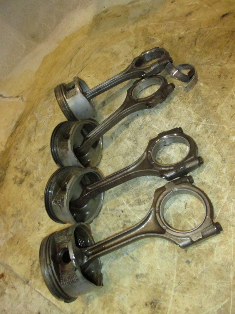 Honda BF225A 225hp outboard piston and rod set of 4