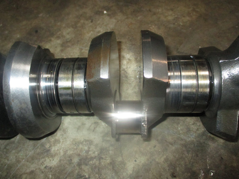 Johnson 70hp 2 stroke crankshaft (338957)