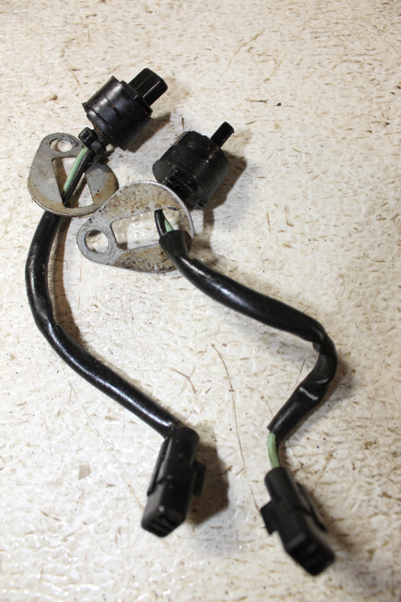 Suzuki DT200 200hp Outboard Cylinder Temp Sensor Set (34830-92E10)