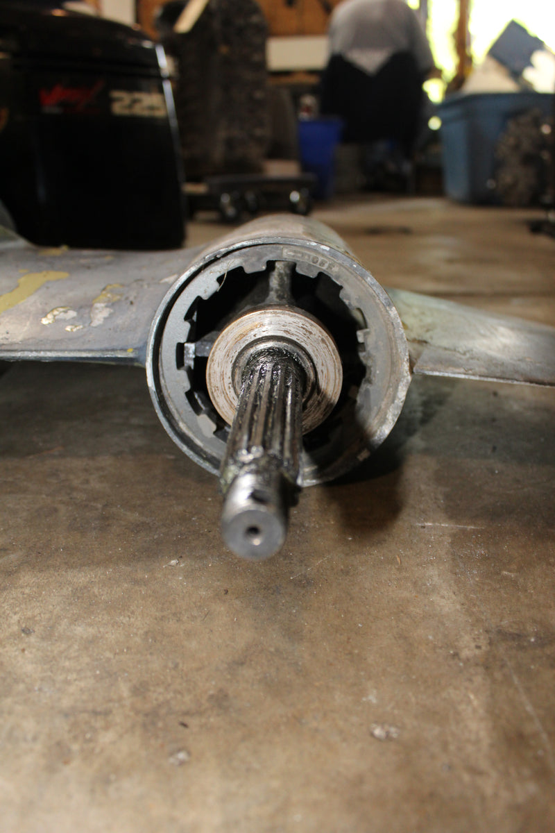 Suzuki DT200 200hp Outboard 25" Standard Rotation Lower Unit