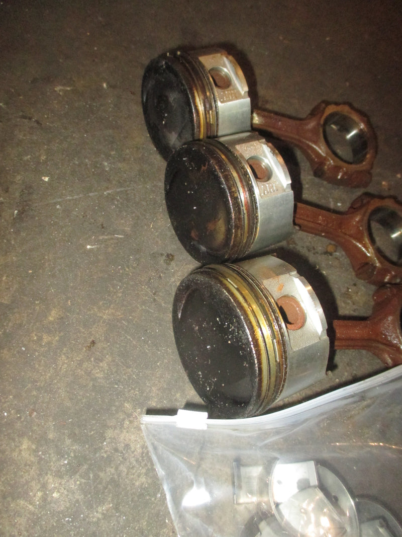 Suzuki DF 70 70hp 4 Stroke Outboard Piston and Rod Set of 3 (12111-99E01)