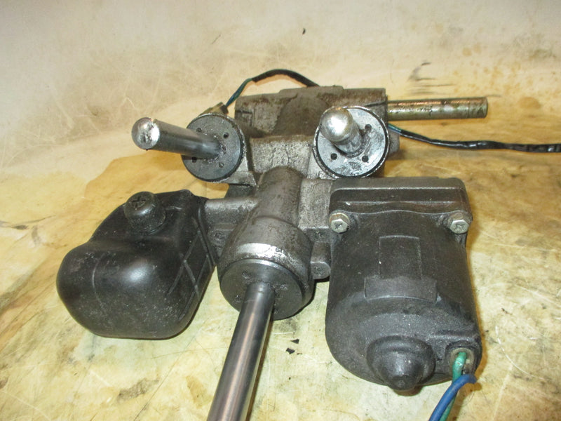 Honda BF225A 225hp outboard tilt trim unit