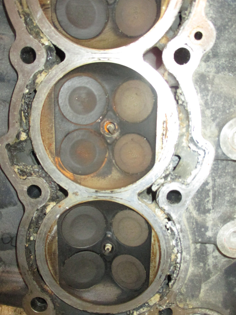 Yamaha 350hp 4 Stroke outboard Starboard Cylinder Head (Parts)