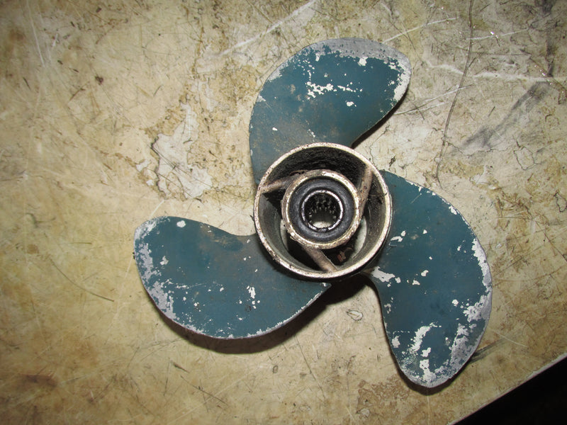 Evinrude 15hp 2 Stroke Outboard Aluminum Propeller 10 Pitch