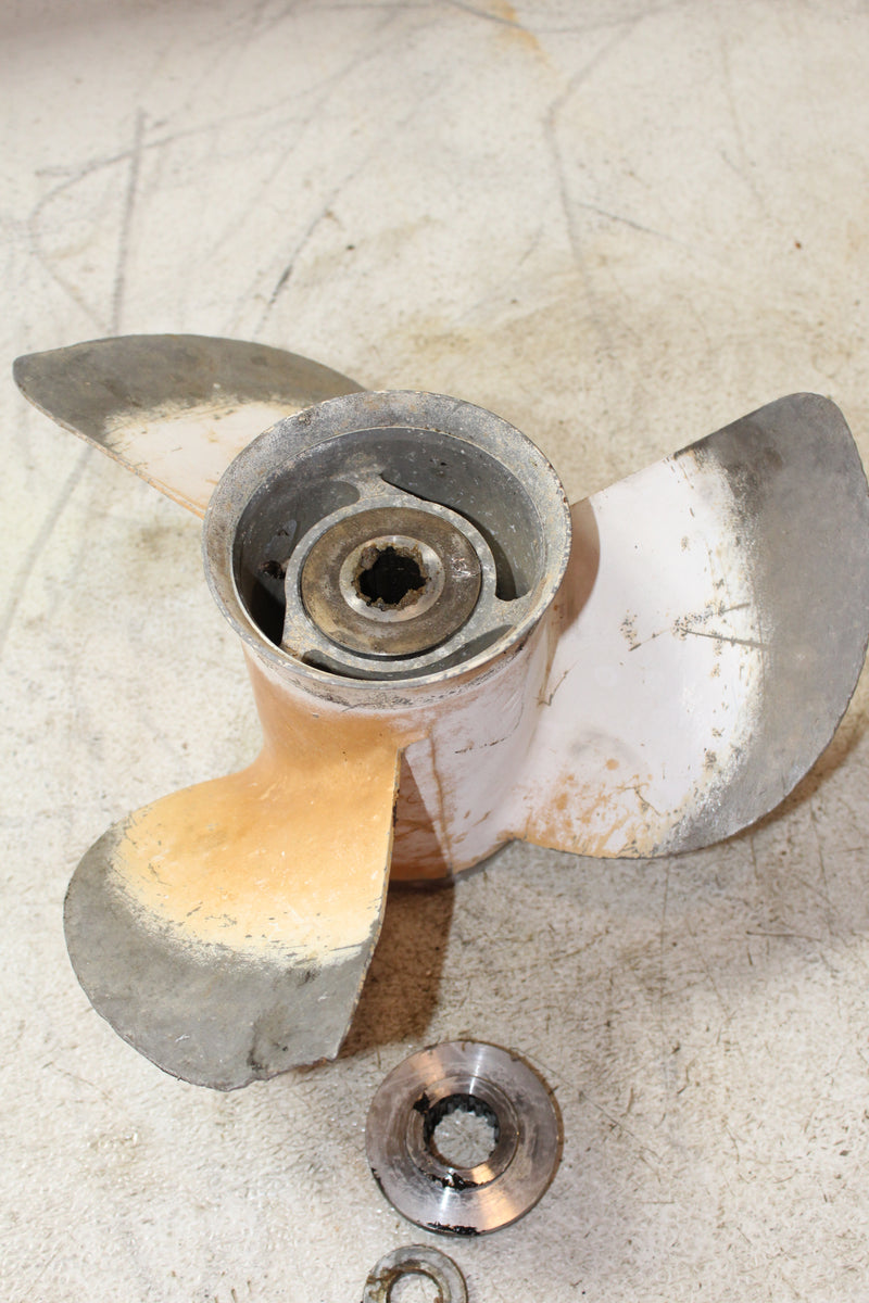 Yamaha 90hp 2 Stroke Outboard Aluminum Propeller (17-K)