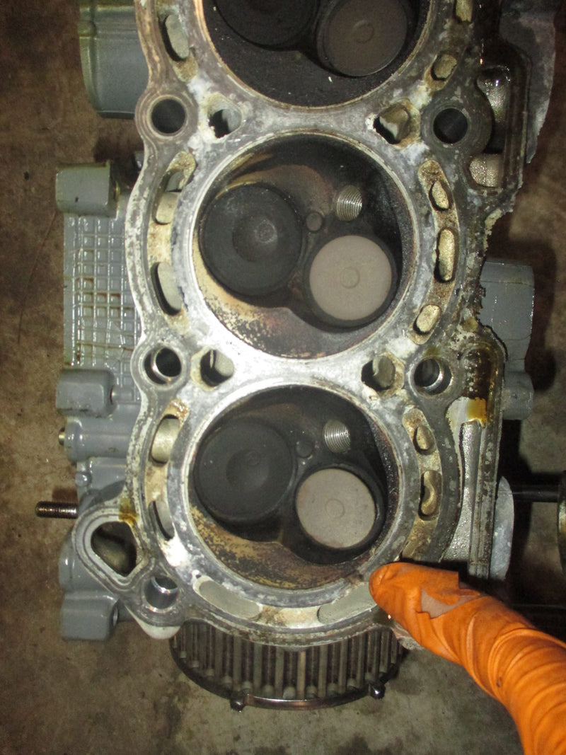 Suzuki DF70 70hp 4 stroke outboard Cylinder Head