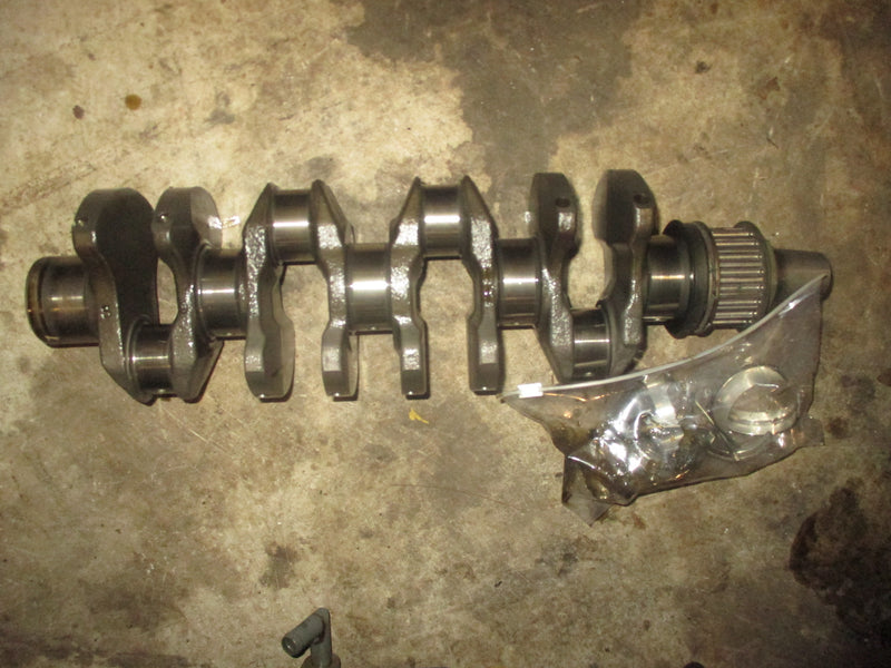 Suzuki DF70 70hp 4 stroke outboard Crankshaft (12220-99E01)