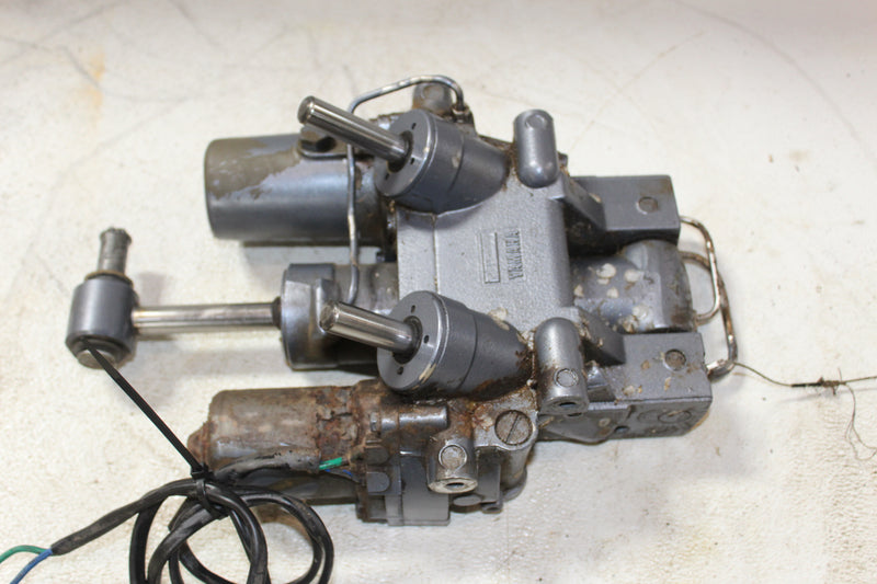 Yamaha 90hp 2 Stroke Outboard Tilt Trim Unit (6H1-17)
