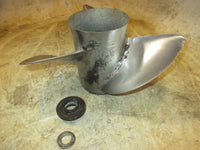 Load image into Gallery viewer, Yamaha 150hp 2 Stroke outboard Stainless Steel Propeller 13 3/4 X 17-M2
