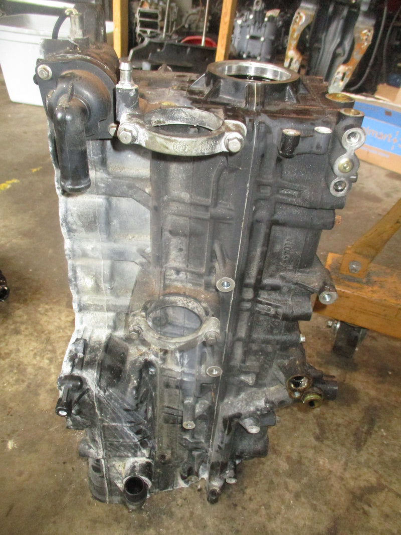 Mercury 275hp Verado 4 stroke outboard crankcase block (880506A11)