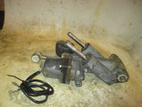 Load image into Gallery viewer, Suzuki DF140 140hp 4 Stroke Outboard Tilt Trim Unit (48641-96J01)
