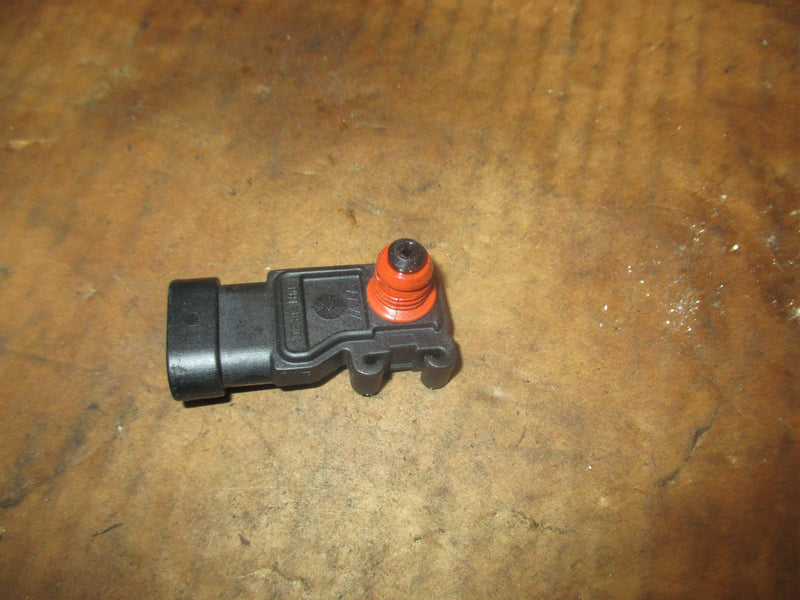 Mercury 115hp optimax 2 stroke outboard Map sensor 854445