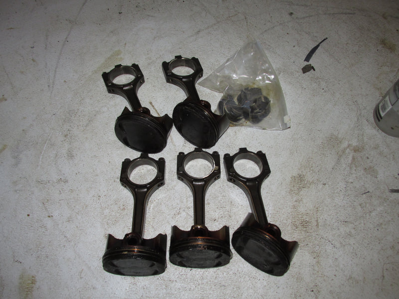 Yamaha 250hp 3.3L 4 Stroke Outboard Piston & Rod set of 5 (6p2-00)