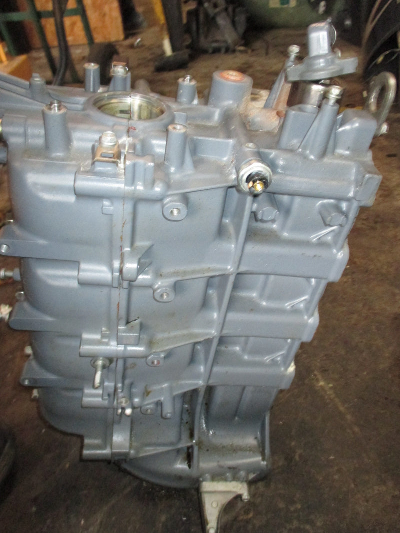 Yamaha 115hp 4 stroke outboard crankcase block