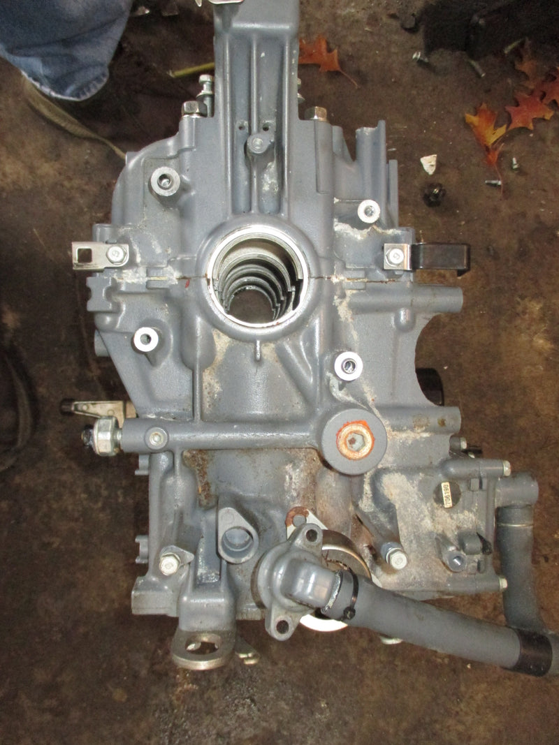 Yamaha 115hp 4 stroke outboard crankcase block