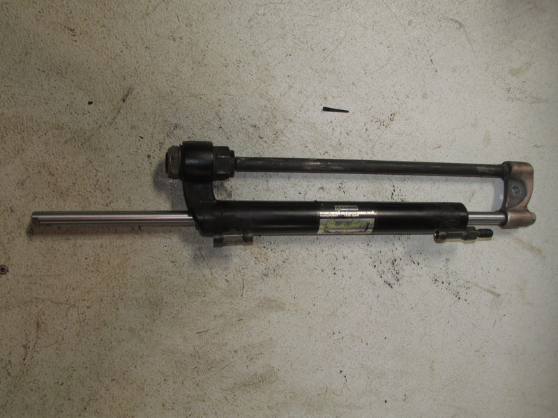 Suzuki DF70 70hp Outboard Seastar Hydraulic Steering Cylinder (HC4600)