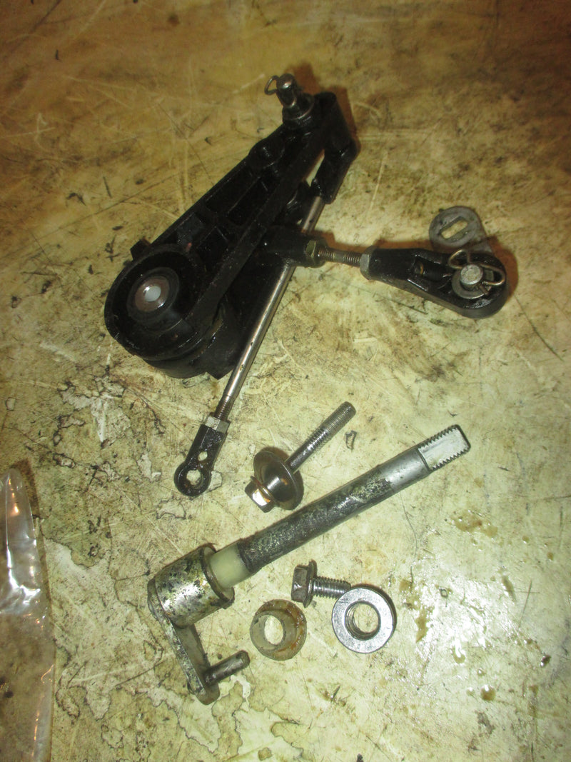 Suzuki DF70 70hp 4 stroke outboard Throttle and Shifter Bracket (23211-99E00)