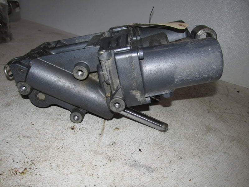 Yamaha 250hp 3.3L 4 Stroke Outboard Tilt Trim Unit