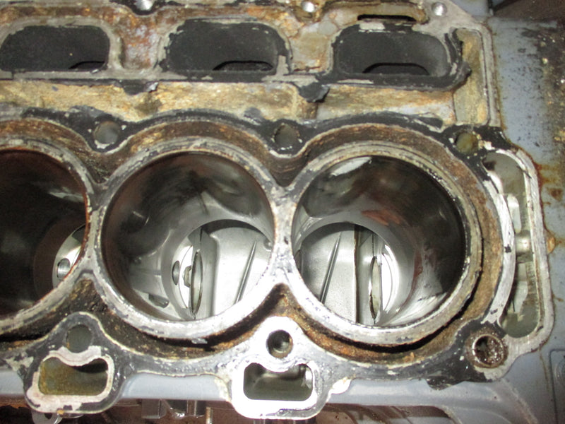 Yamaha 115hp 4 stroke outboard crankcase block