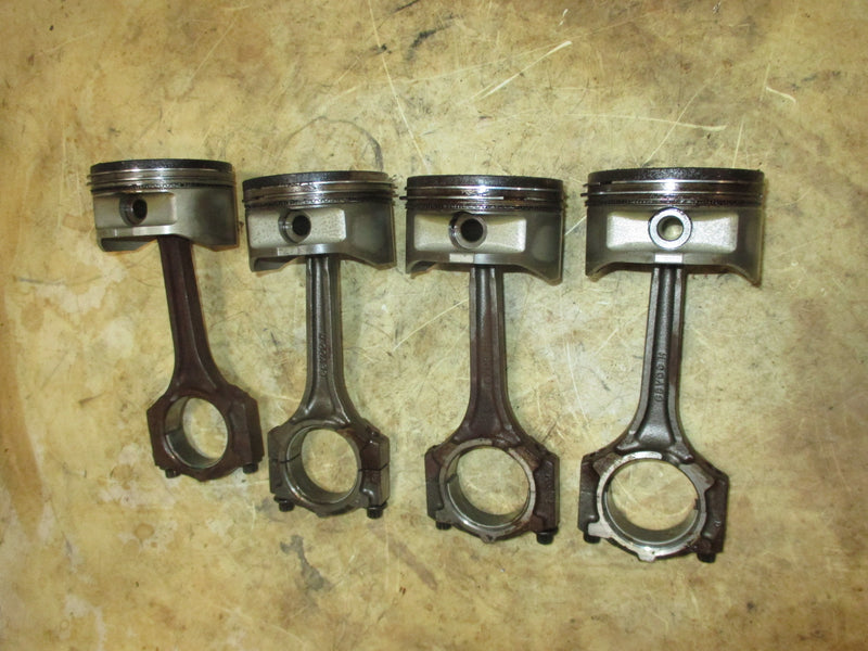 Yamaha 115hp 4 stroke outboard piston and rod set (68V-00)