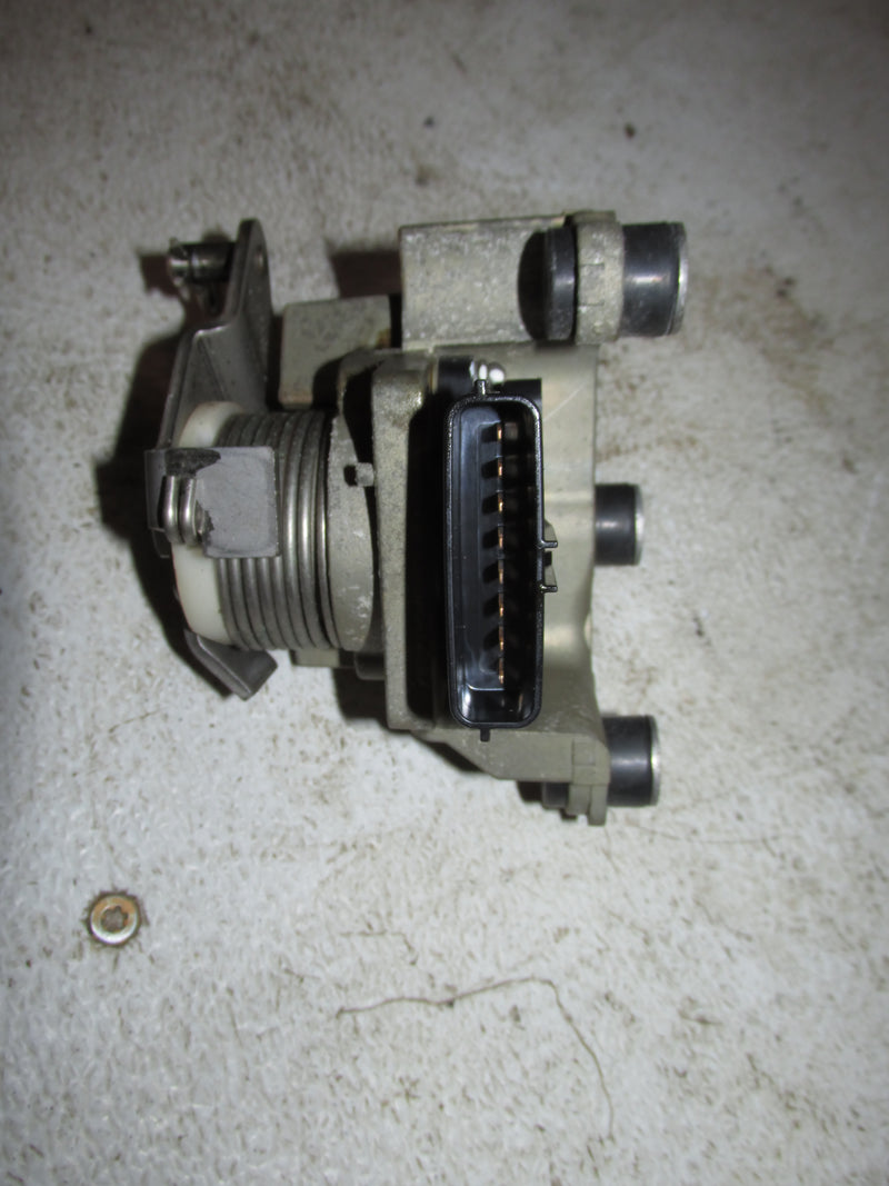 Yamaha 250hp 3.3L 4 Stroke Outboard Throttle Bracket