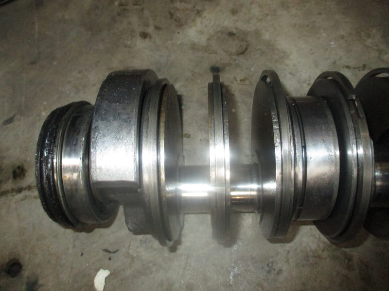 Evinrude 150hp outboard crankshaft (435317)