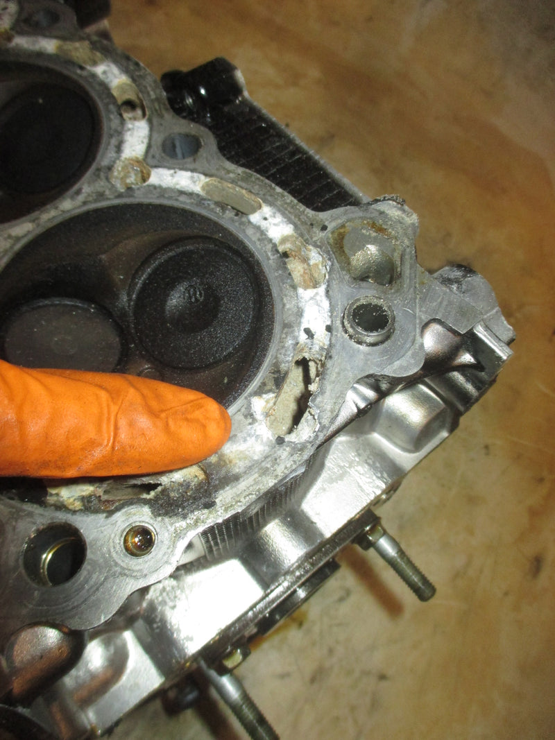 Suzuki DF60 60hp 4 Stroke Outboard Cylinder Head