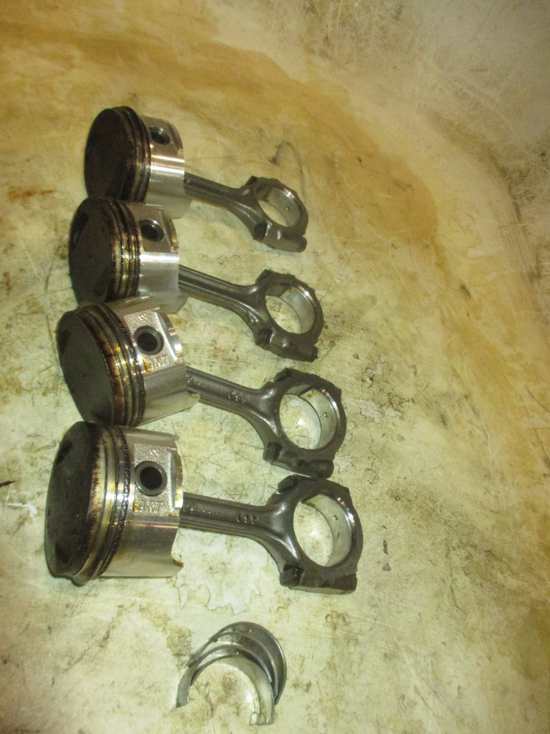 Suzuki DF60 60hp 4 Stroke Outboard Piston and Rod Set (12111-99E01)