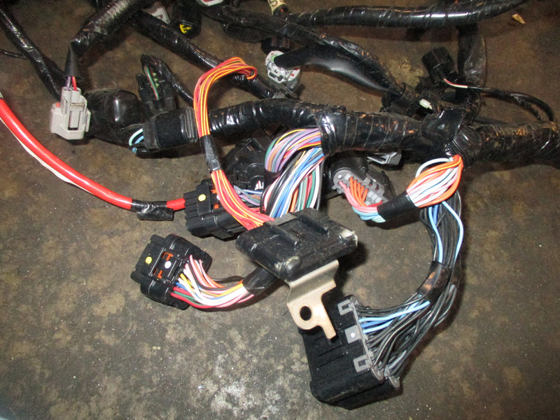 Yamaha 200hp 4 stroke outboard engine wiring harness (6DA-82590-00-00)