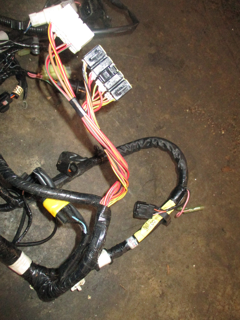 Yamaha 200hp 4 stroke outboard engine wiring harness (6DA-82590-00-00)