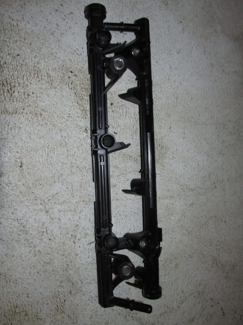Yamaha 250hp 3.3L 4 Stroke Outboard Fuel Rail Set (6P2-13160-00) (6P2-13170-00)