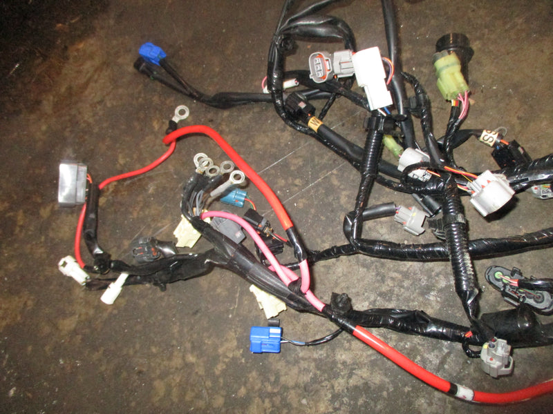 Yamaha 200hp 4 stroke outboard engine wiring harness (6DA-82590-00-00)