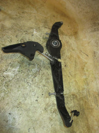 Load image into Gallery viewer, Mercury 115hp 2 stroke outboard Throttle Bracket (44332C/44334C)
