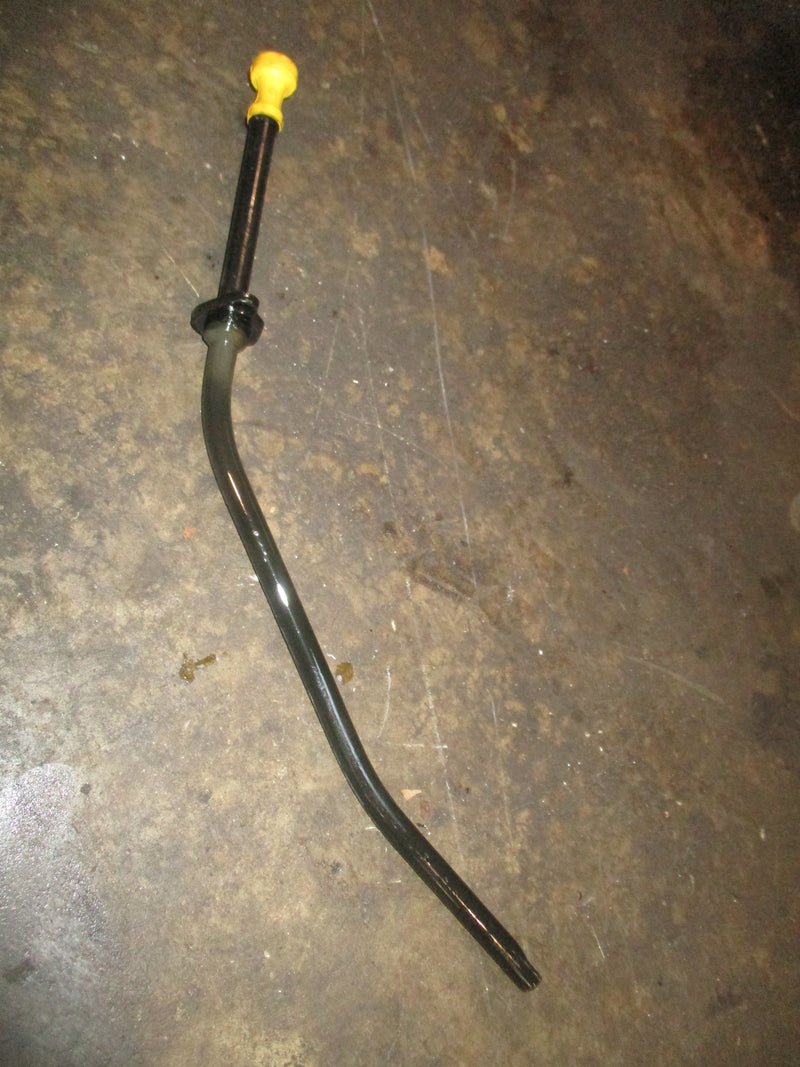 Yamaha 200hp 4 stroke outboard oil dipstick and tube (6DA-15362-00-00)