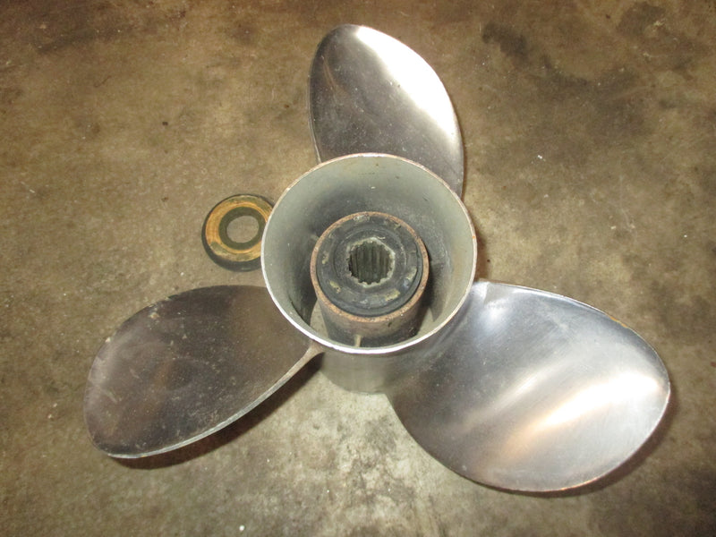 Mercury 115hp 2 stroke outboard Stainless Propeller (48-16988A5) 18P