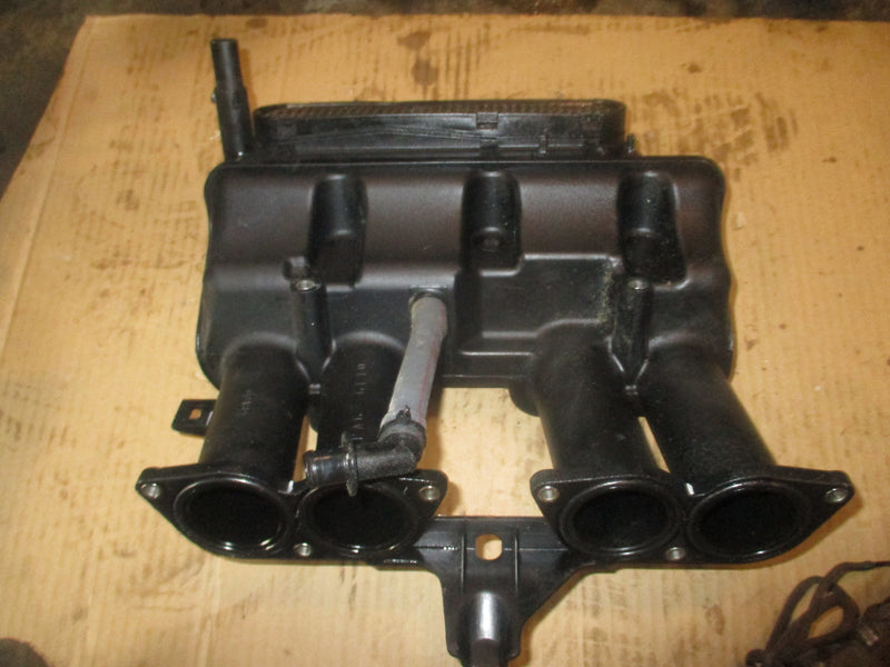 Yamaha 115hp 4 stroke outboard intake silencer