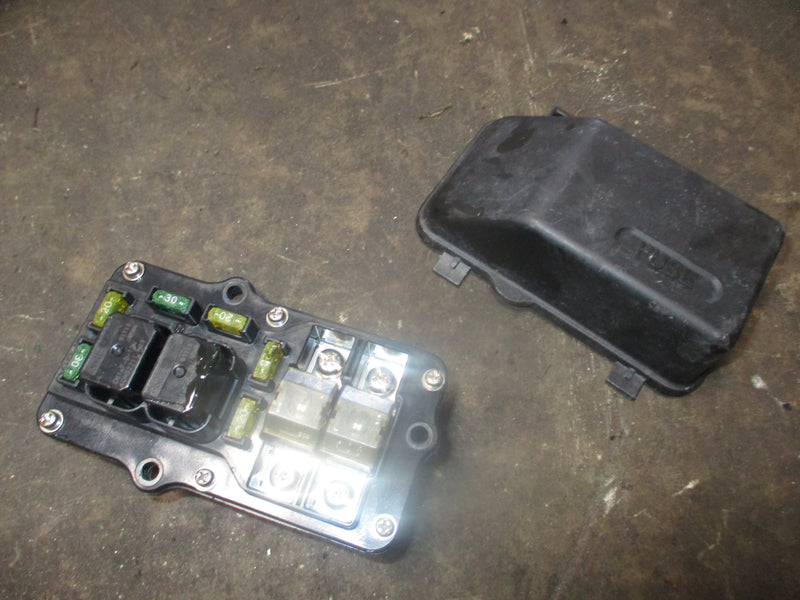 Yamaha 200hp HPDI outboard fuse box (68F-82170-01-00)