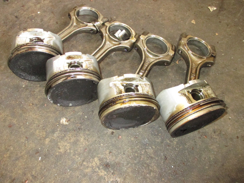 Honda BF130A 130hp 4 stroke piston and rod set (13101-ZW5-010)